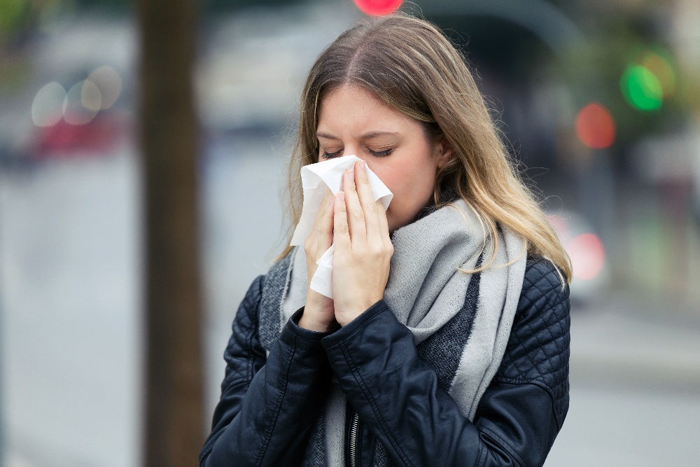 How to Manage Seasonal Allergy Symptoms in Winter